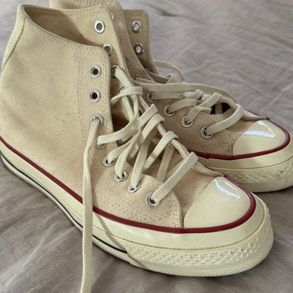 CONVERSE Chuck 70 Hi Sneakers in Parchment size 8.5